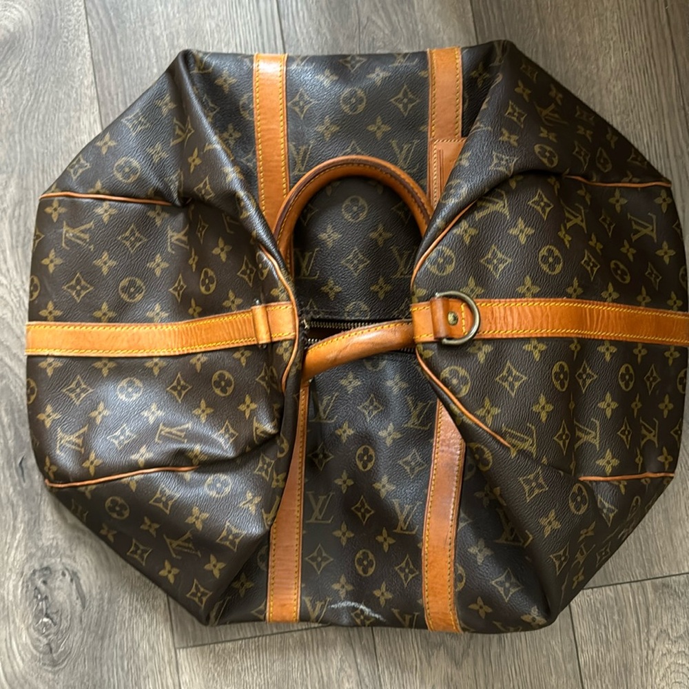 Pre loved Louis Vuitton Keepball bandoulière 50